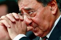 Panetta menace de
démissionner sur fond de crise économique

