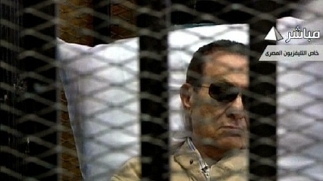 Hosni Mubarak Condenado a Cadena Perpetua por la Muerte de Manifestantes