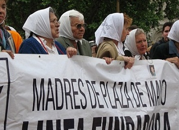 Argentina Conmemora el 35º Aniversario de Plaza de Mayo