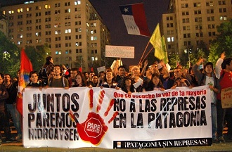 Localidades mineras de Chile protestan contra proyecto de financiaci&oacuten