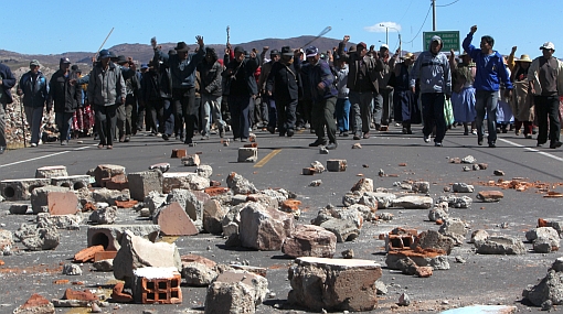 Peruanos Protestan contra Proyecto Minero de Corporaci&oacuten Estadounidense