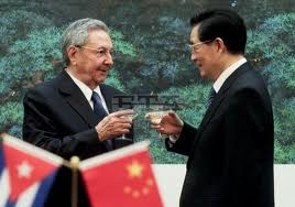 China y Cuba Impulsan sus Relaciones