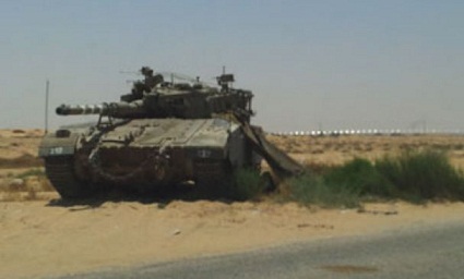 Israel Despliega Tanques en la Frontera de Egipto