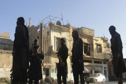 El EIIS y el Frente al Nusra declaran la guerra al L&iacutebano