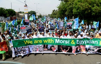 Manifestaciones de Apoyo a los Seguidores de Mursi en el Mundo Isl&aacutemico