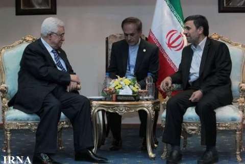 Ahmadineyad a Abbas: el Apoyo a Palestina es una Estrategia Fundamental de Ir&aacuten