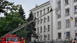 Aviones ucranianos bombardearon edificio de gobierno de Lugansk