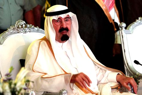 Arabia Saudí amenaza a Om&aacuten con cortar la ayuda si abandona el CCG
