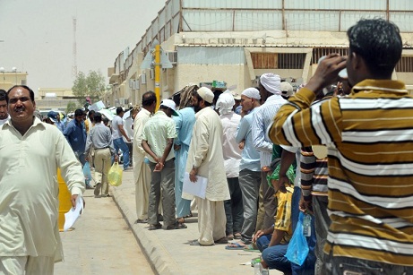 Arabia Saudí expulsará a m&aacutes de un mill&oacuten de trabajadores extranjeros