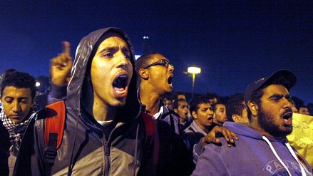 Universidad de El Cairo prohíbe manifestaciones políticas