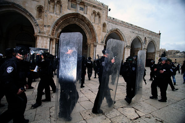 Tensión en Jerusalén tras provocaciones israelíes contra Al Aqsa