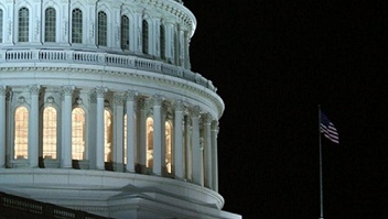 Congreso de EEUU aprueba ayuda militar a los rebeldes “moderados” sirios