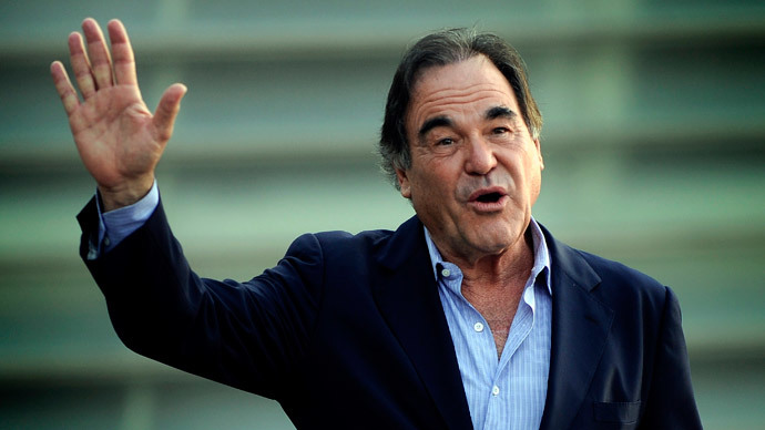 Oliver Stone: la CIA estuvo detrás del golpe de Ucrania