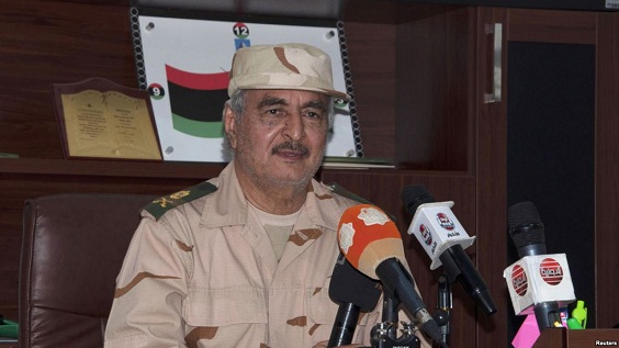 Bombardeos del general Jalifa Haffar en Bengasi, condenados por la ONU