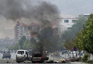 Un grupo de talibanes ataca Parlamento afgano en Kabul
