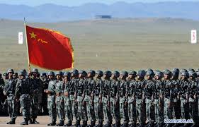 Ejército chino lleva a cabo maniobras conjuntas en el Este del país
