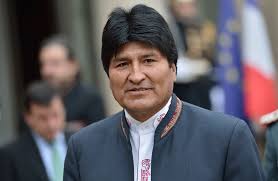 Morales toma posesión en una ceremonia tradicional inca