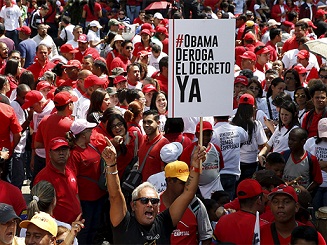 Cuatro millones de firmas en Venezuela contra la política norteamericana

