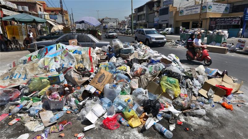 Hezbolá muestra apoyo a protestas populares en Beirut
