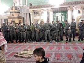 Por tercer día consecutivo Israel irrumpe en Mezquita Al Aqsa 
