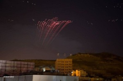 Aviones saudíes causan una masacre en un campo de refugiados: 45 muertos

