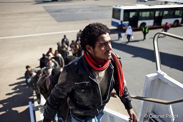 Suiza a solicitantes de asilo sirios: Únanse al Ejército contra el terrorismo