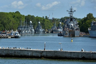 Flota rusa del Mediterráneo podría unirse a los ataques en Siria
