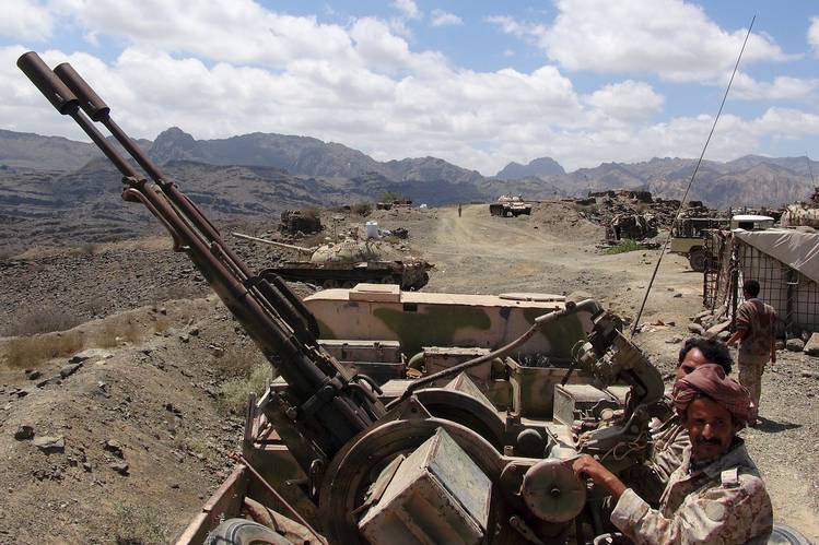 Yemeníes abortan intentos saudíes de avanzar en la provincia de Taizz
