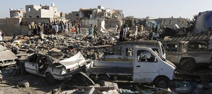 Siguen los bombardeos saudíes en el cuarto día de agresión contra Yemen

