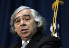 Moniz: Sería estúpido para cualquier presidente rechazar el acuerdo nuclear
