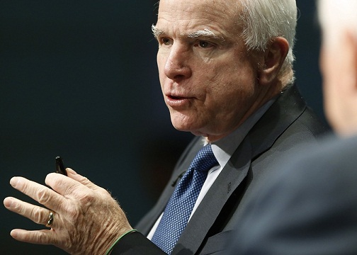 Siria denuncia entradas ilegales de McCain y Kouchner en el país