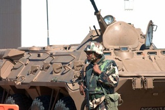 Ejército argelino prosigue operación antiterrorista