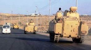 Cuatro soldados egipcios muertos y tres heridos en atentado en el Sinaí
