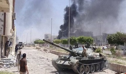 27 milicianos progubernamentales muertos en ataque contra el EI en Sirte