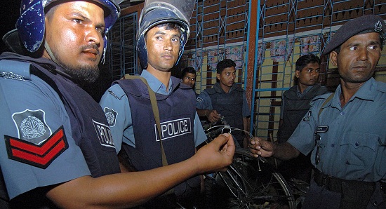 Bangladesh intenta frenar ola de ataques takfiris contra minorías