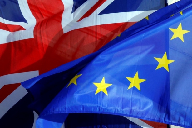 Reino Unido perderá 145.000 millones de dólares si abandona la UE