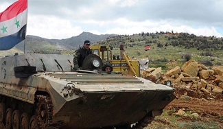 Fuerzas sirias y palestinas entran en el campo de Handarat
