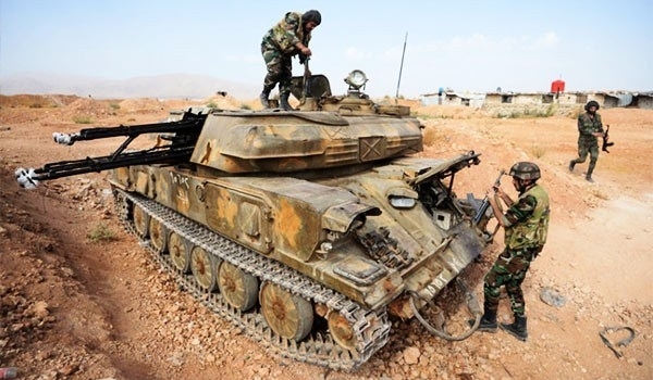 Ejército y aviación siria rechazan ofensiva terrorista en el norte de Hama