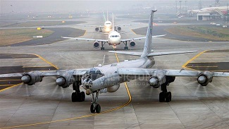 Bombardero estratégico ruso Tu-142 hace su aparición en los cielos de Siria