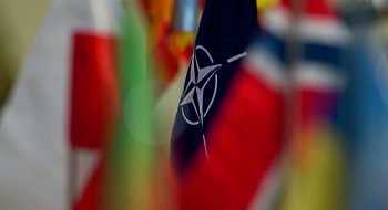 Berlín y París promueven ejército europeo al margen de la OTAN
