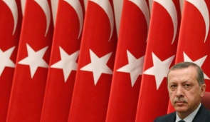 El AKP de Erdogan Incrementará su Mayor&iacutea en el Parlamento Turco