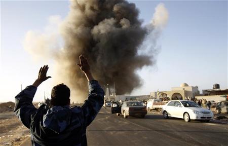 الحلف الاطلسي يؤكد عدم استهداف القذافي والثوار يتقدمون في مصراتة